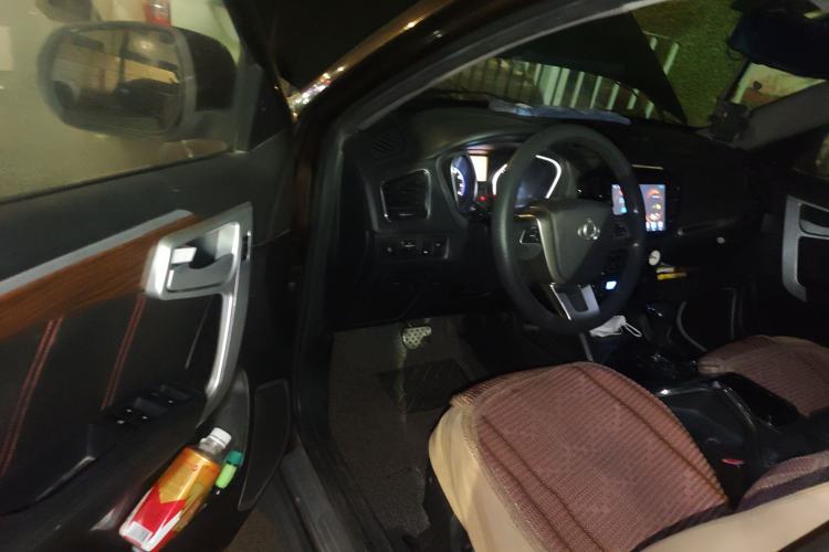 Used Geely Auto GX7 2015 Sports Edition 2.0L Automatic Luxury Model
