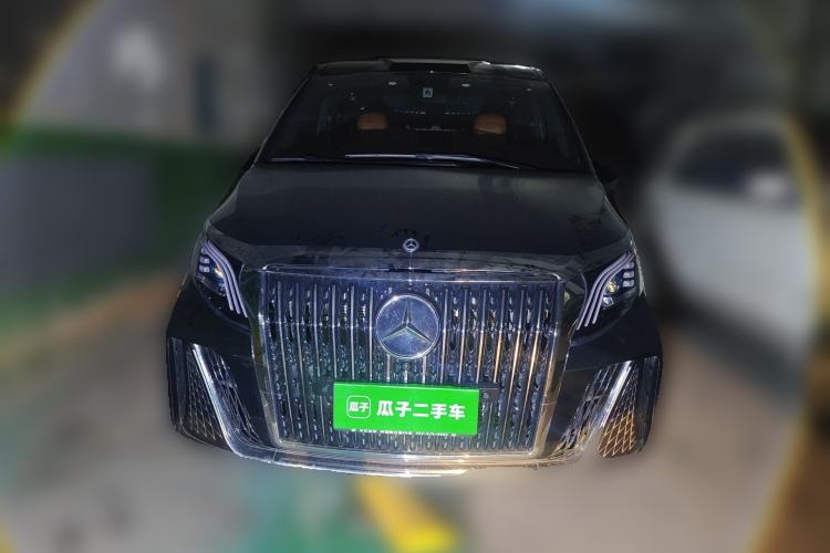 Used Mercedes-Benz Vito 2021 2.0T Elite Version 7 Seats Front