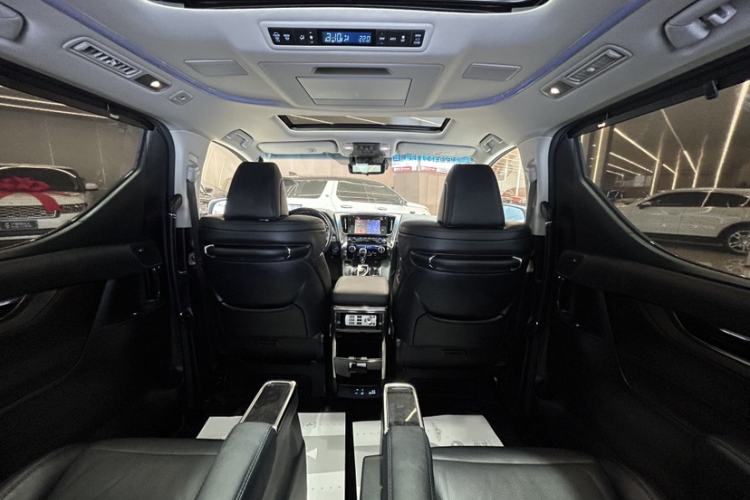 Used Toyota Vellfire 2019 Dual-Engine 2.5L HV Luxury Edition
