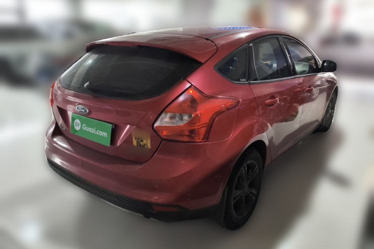 Used Ford Focus 2012 Hatchback 1.6L Automatic Fashion Edition Rear Right 45 Deg