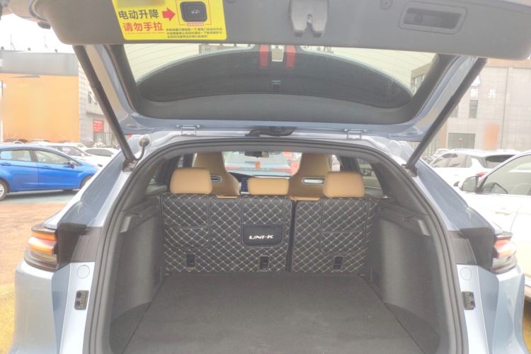 Used Changan UNI-K 2021 2.0T Prestige Edition
