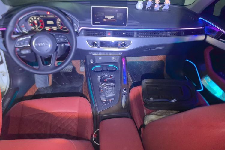 Used Audi A4L 2019 40 TFSI Fashion Edition China VI Emission Standard