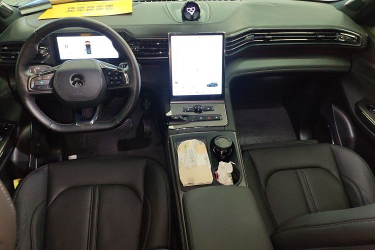 Used Nio ES6 2019 430KM First-Edition Commemorative Version Center Console