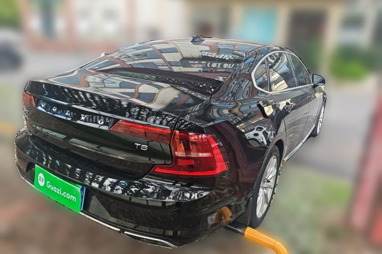 Used Volvo S90 2017 T5 Zhiyuan Edition
