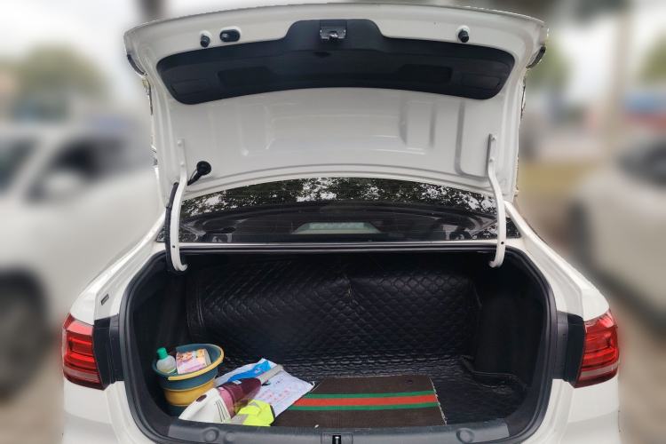 Used Volkswagen Lavida 2019 Lavida Start 1.5L Manual Fashion Edition China VI Standard
