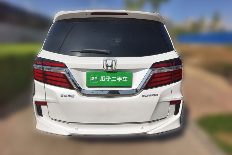 Used Honda Elysion 2016 2.4L Luxury Edition Rear