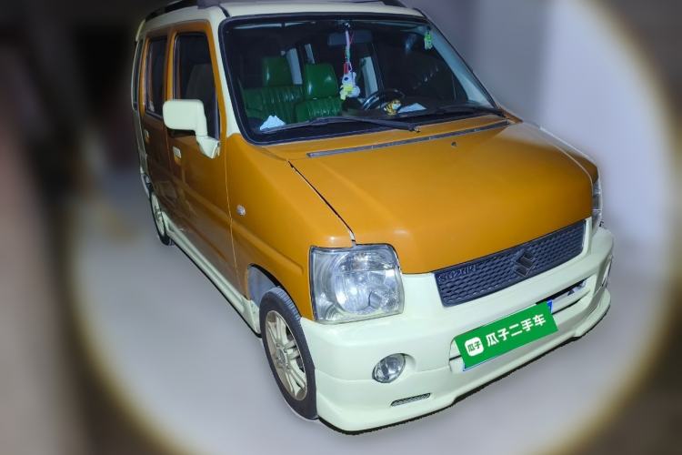 Used Suzuki Wagon R 2015 1.0L Manual Comfort Model
