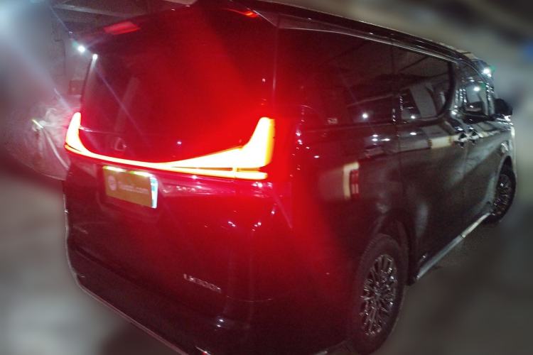 Used Lexus LM 2020 300h Four-Seat Grand Edition