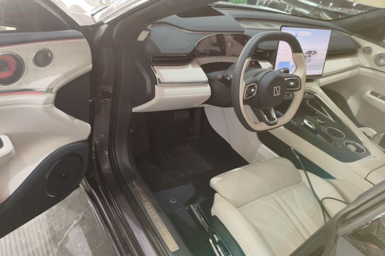 Used Zeekr 001 2026 Model 103° Four-Wheel Drive Ultra Version Driver Seat