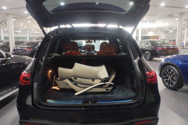 Used Mercedes-Benz GLC 2024 GLC 260 L 4MATIC Dynamic Edition 5-seater Trunk