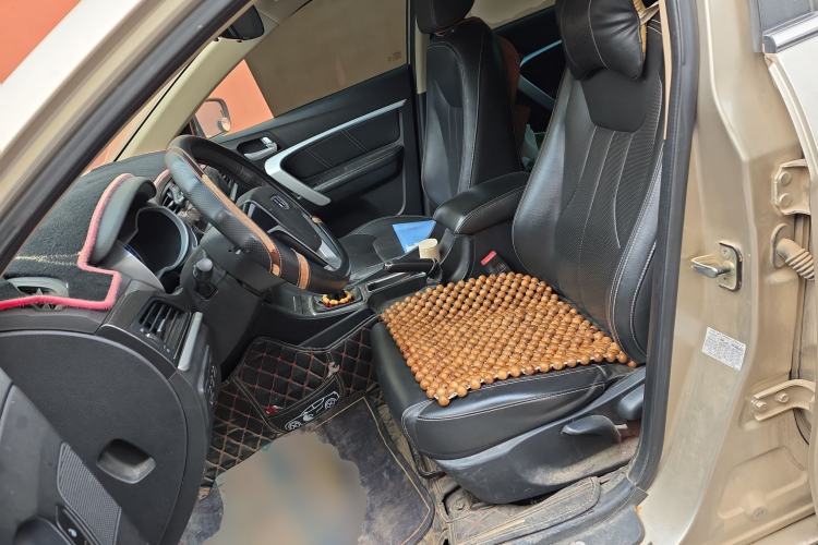 Used Geely Auto Emgrand 2017 Sedan Million Edition 1.5L Manual - Upward Version
