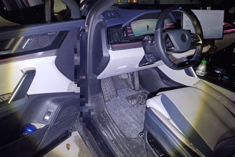 Used BYD Tang New Energy 2022 DM-p 215KM Four-Wheel Drive Flagship Model Driver Seat