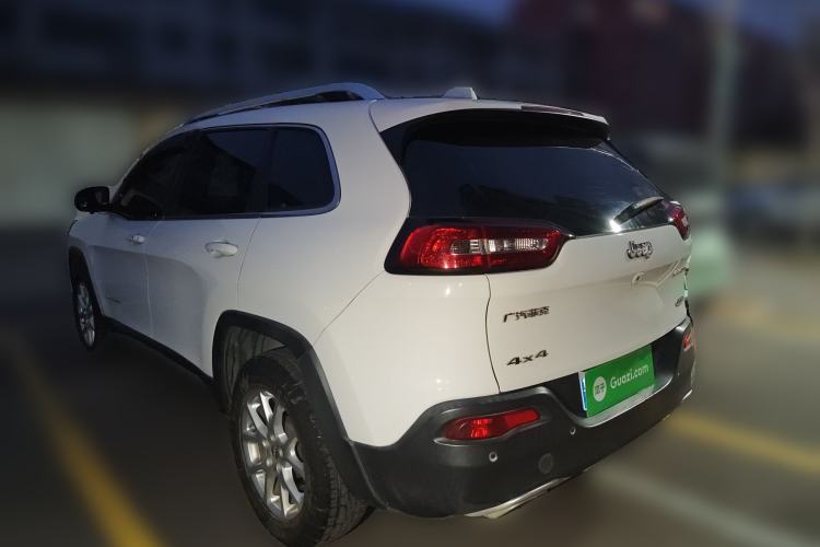 Used Jeep Cherokee 2016 2.4L Professional Smart Version