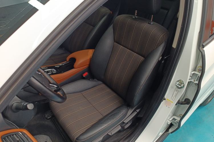 Used Honda Vezel 2015 1.8L CVT 2WD Luxury Model