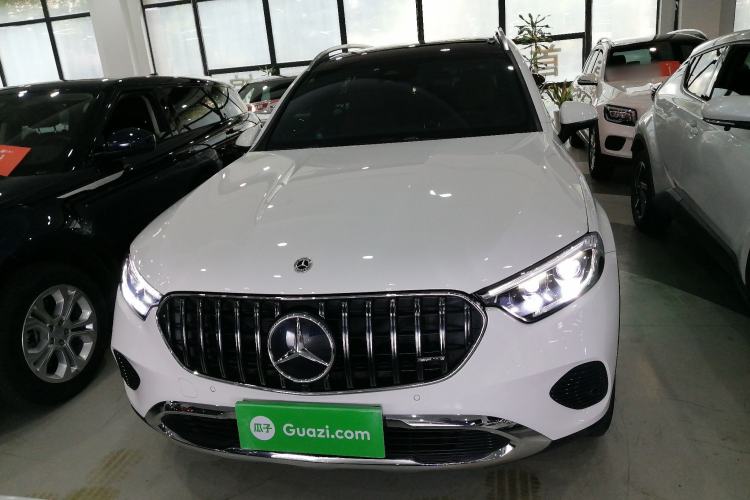 Used Mercedes-Benz GLC 2023 Facelift GLC 260 L 4MATIC Dynamic Version 5 Seats Front