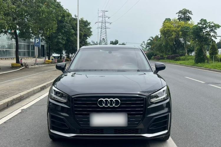 Used Audi Q2L 2018 35 TFSI Launch Exclusive Edition China VI

