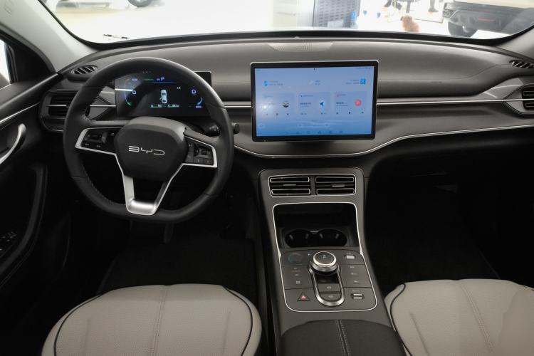 Used BYD Destroyer 05 2024 HONOR Edition DM-i 55KM Luxury Model