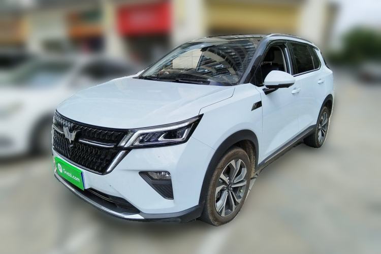 Used Wuling Asta 2022 2.0L DHT Electric-Speed Version