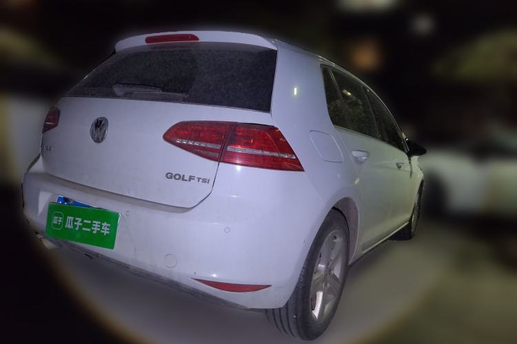 Used Volkswagen Golf 2015 1.4TSI Automatic Luxury Model
