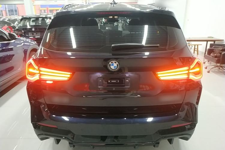 Used BMW iX3 2022 Updated Leading Version

