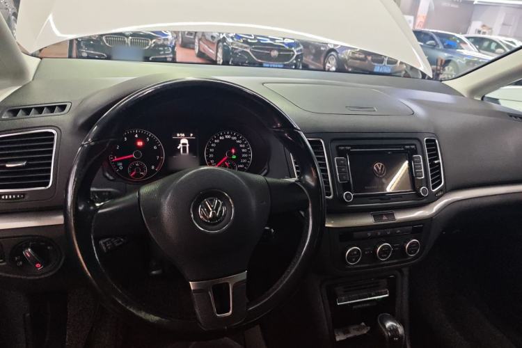 Used Volkswagen Sharan 2013 1.8TSI Standard Model Euro IV
