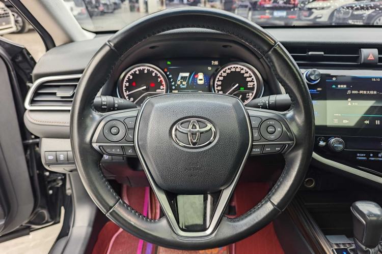 Used Toyota Camry 2019 Revised Version 2.0G Luxury Edition Interior 2