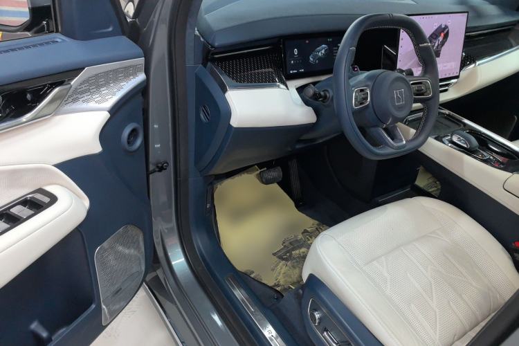 Used Zeekr 009 2024 7-Seater Walk-Through Version Four-Wheel Drive 108 kWh
