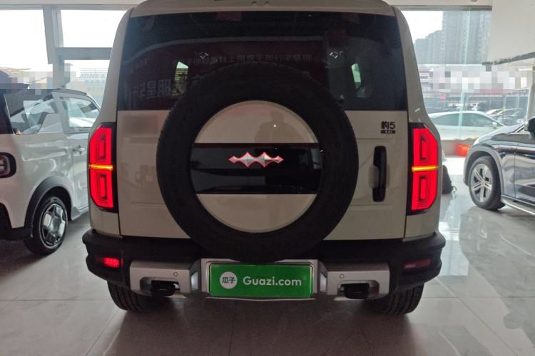 Used Formula Leopard 5 2023 Navigator Edition Rear