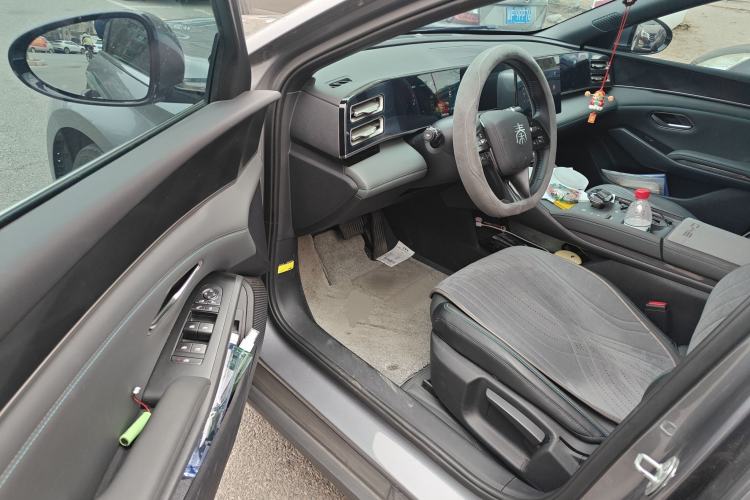 Used BYD Qin L 2024 DM-i 80KM Leading Model