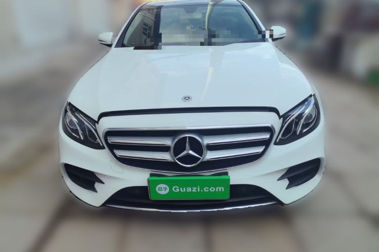 Used Mercedes-Benz E-Class 2018 E 300 L Sporty and Stylish Model