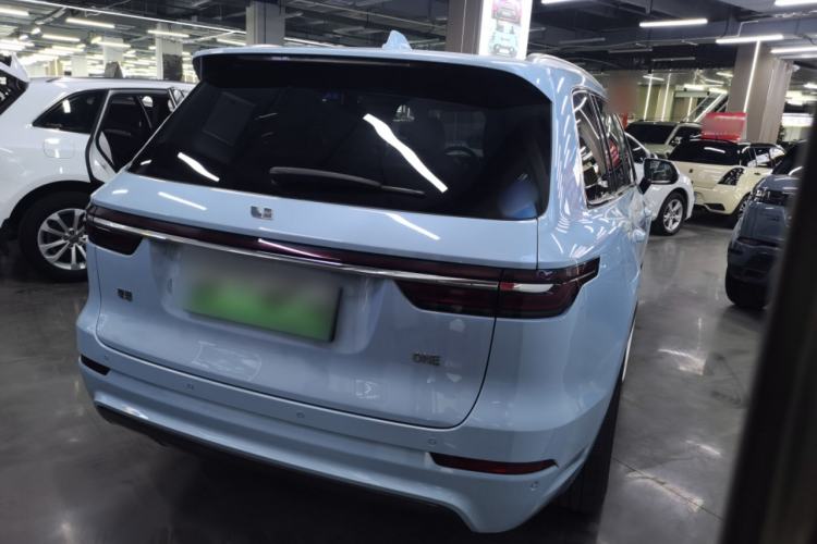 Used Li Auto ONE 2020 Extended-Range 6-Seater Version Rear Right 45 Deg