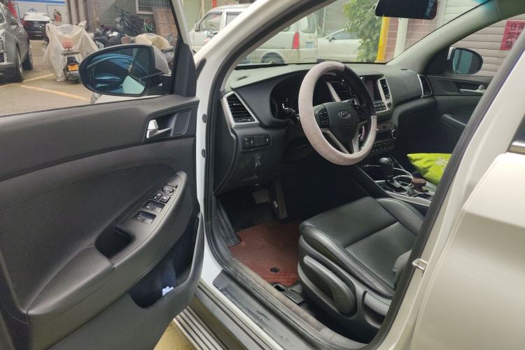 Used Hyundai Tucson 2015 1.6T Dual-Clutch Two-Wheel-Drive Smart Model