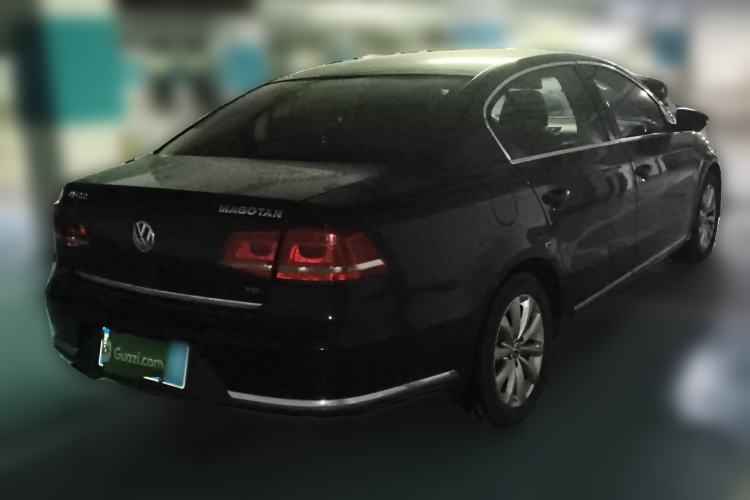 Used Volkswagen Magotan 2013 1.8TSI Comfort Model Rear Right 45 Deg