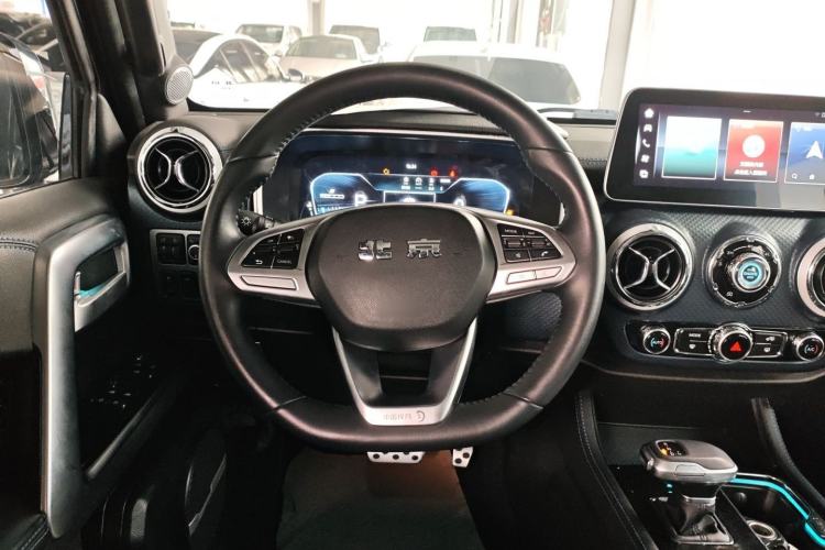 Used BAIC Off-Road BJ40 2023 2.0D Automatic Four-Wheel Drive Blade Hero Edition Adventurer Type