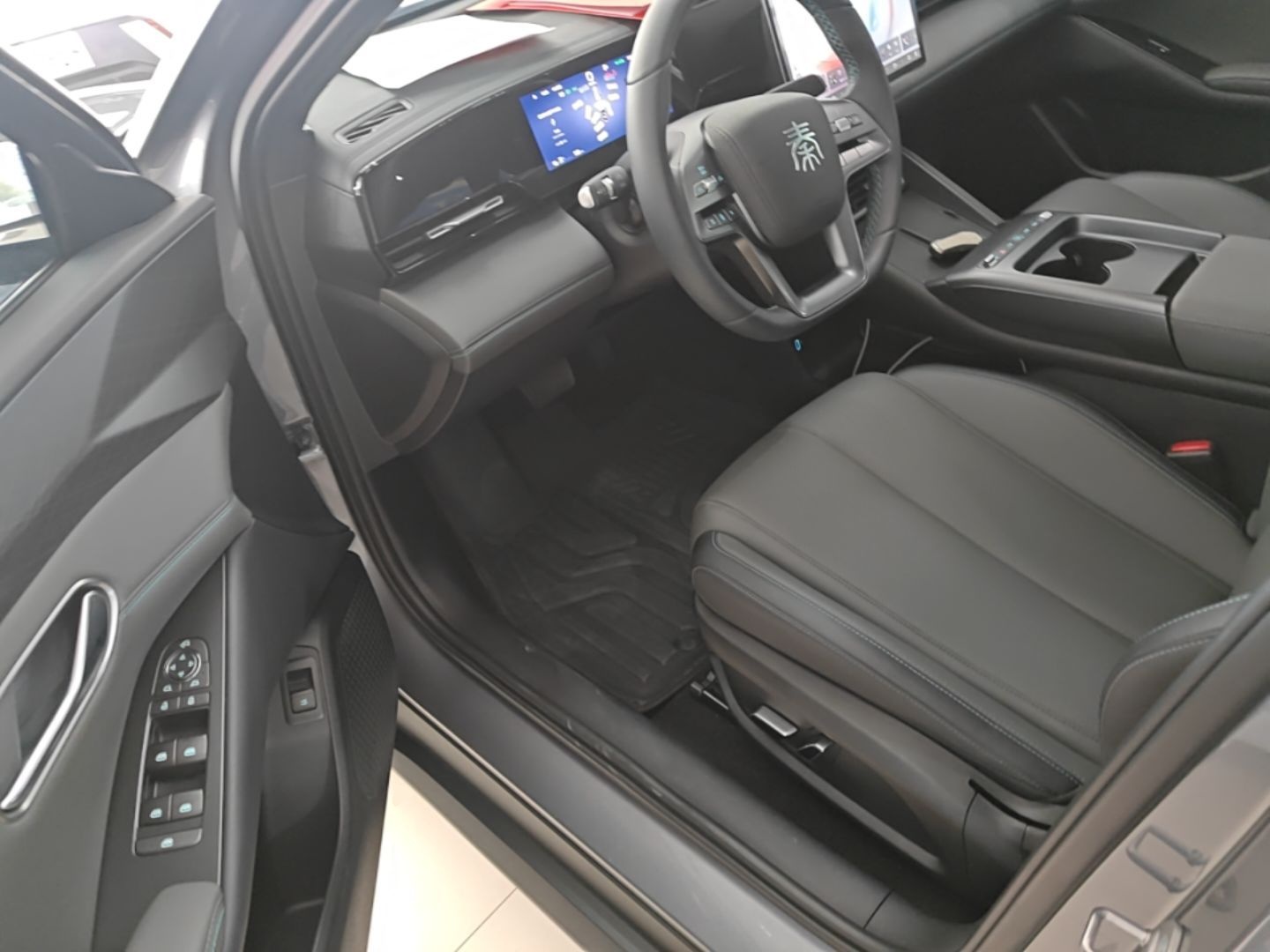 BYD Qin L 2025 EV 545KM Beyond Version — снимка 18