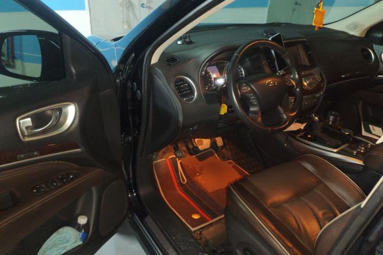 Used Infiniti QX60 2018 2.5 S/C Hybrid Two-Wheel-Drive Champion Family Edition
