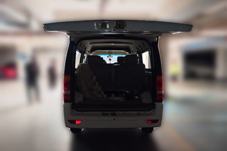 Used Dongfeng Xiaokang C37 2012 1.4L Entrepreneur II Type DK13-06 Trunk