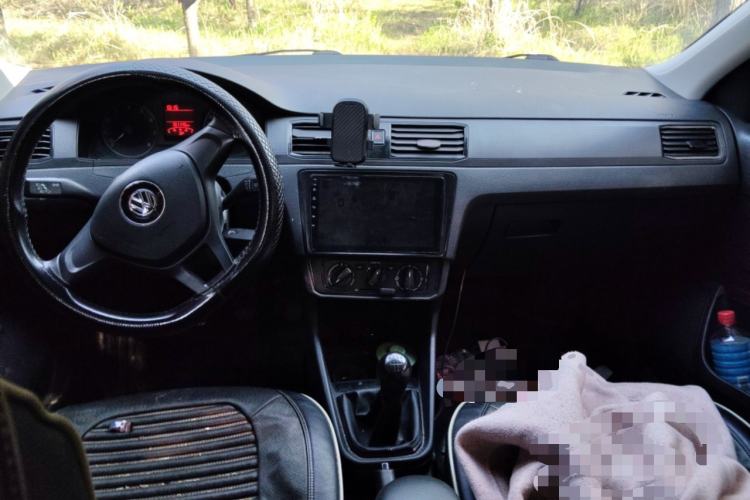 Used Volkswagen Santana 2021 1.5L Manual Fashion Edition Center Console