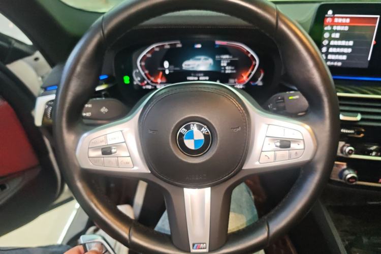 Used BMW 5 Series 2022 Second Facelift 525Li M Sport Package
