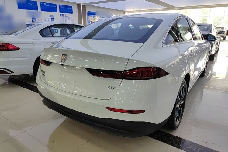Used Roewe D7 2025 DMH 125km World Champion Excellence Edition Rear Right 45 Deg