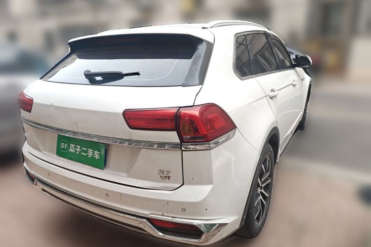 Used Zotye Domy X7 2017 1.8T Manual Luxury Model
