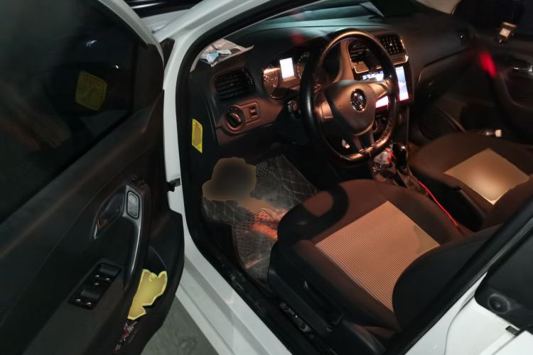 Used Volkswagen Polo 2016 1.4L Automatic Trendy Model
