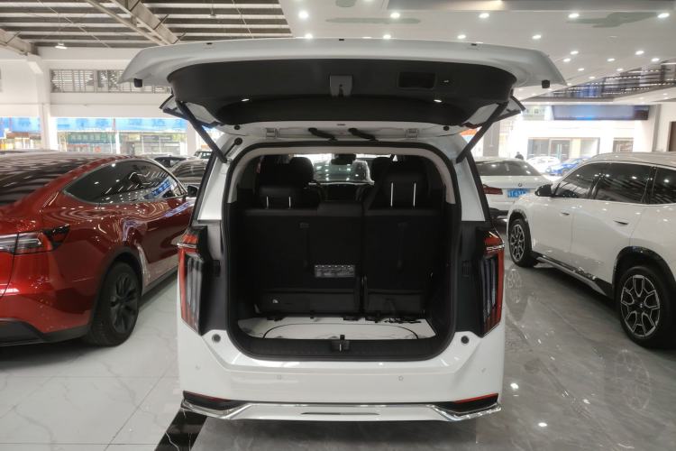 Used GAC Trumpchi M8 2024 Master Series 400T Ultimate Edition