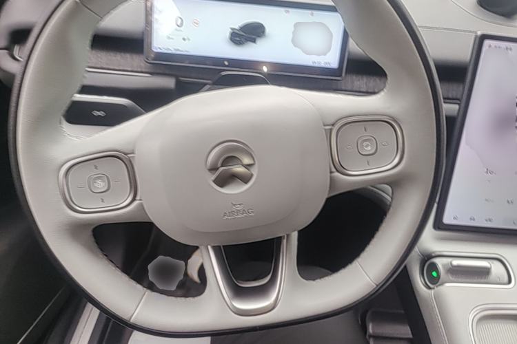Used Nio ES6 2024 75 kWh
