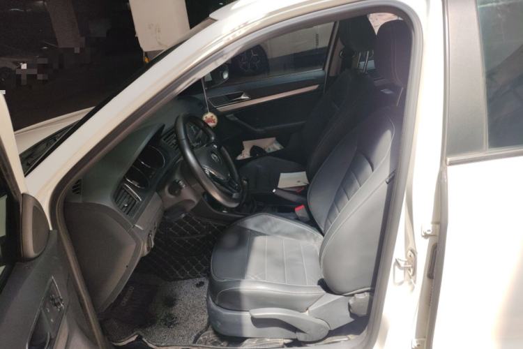 Used Volkswagen Lavida 2018 Classic 1.5L Manual Comfort Edition China VI Standard