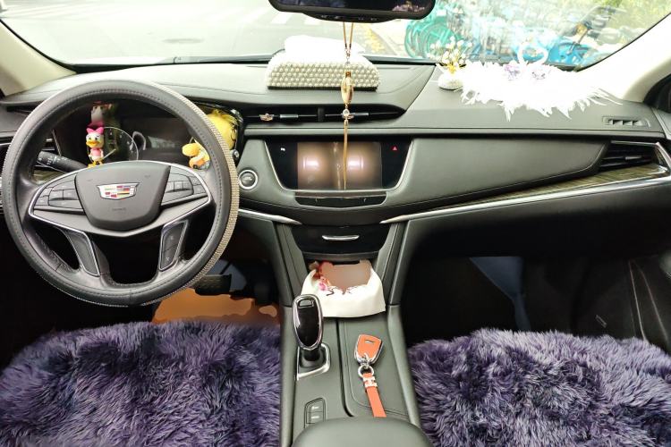 Used Cadillac XT5 2018 28T Four-Wheel Drive Luxury Model
