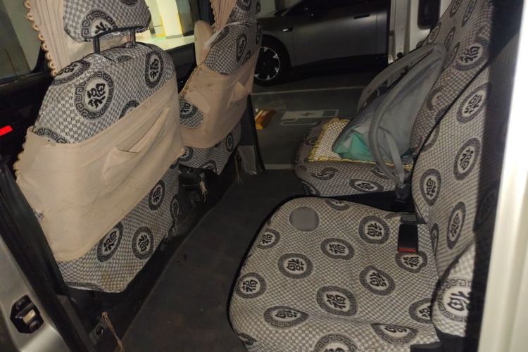 Used Wuling Zhiguang 2015 1.2L S Standard Model LSI
