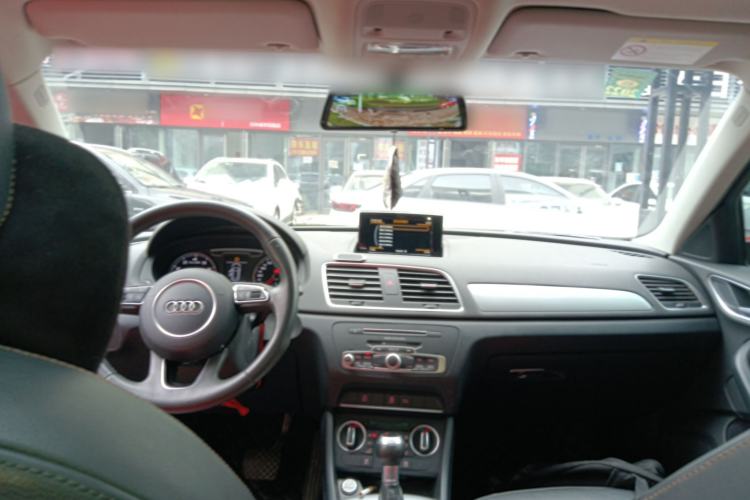 Used Audi Q3 2017 35 TFSI Fashion Model
