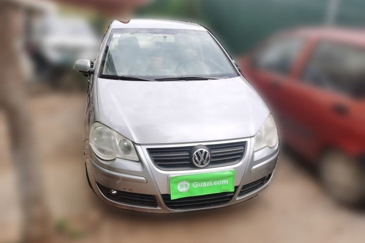 Used Volkswagen Polo 2009 Jingqu 1.4L Manual - Elegant Edition
