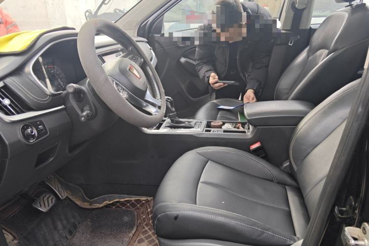 Used Roewe RX5 2016 30T Two-Wheel Drive Automatic Internet Smart Edition